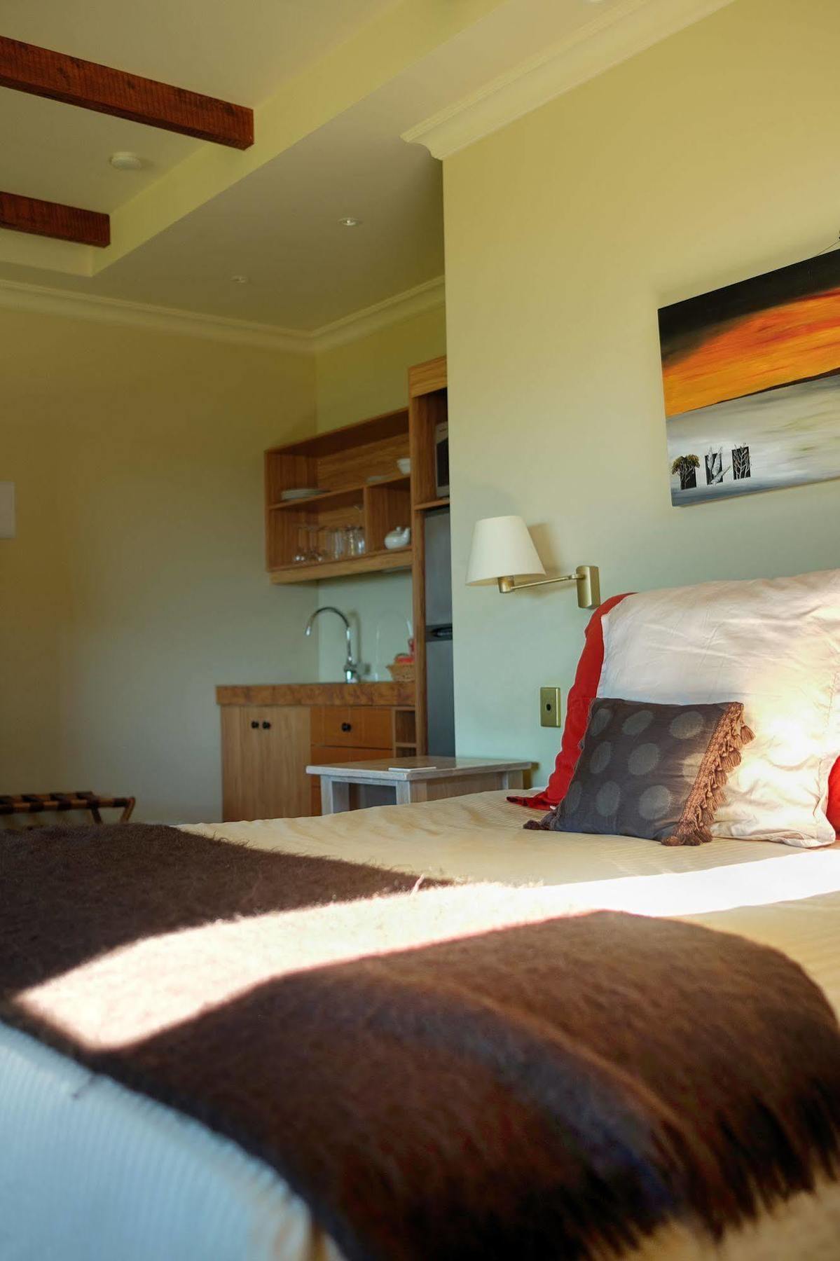 Tauhara Sunrise Lodge Lago Lago Taupo Esterno foto